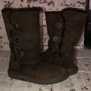 dark brown ugg boots w/ buttons, willing to negotiate price